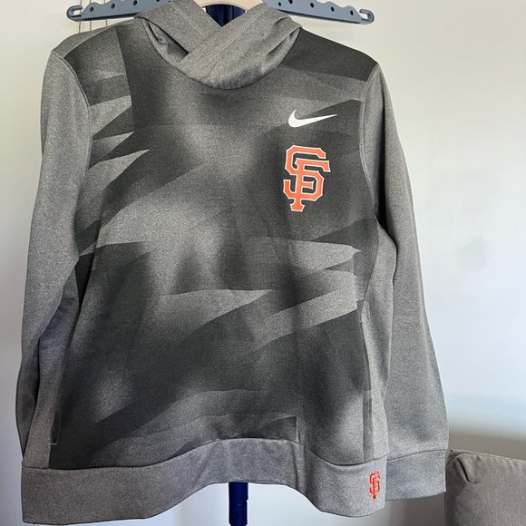 Nike Tops - Nike Dri fit San Francisco Giants Sweatshirt